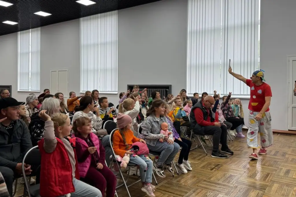 Італійський клоун Пімпа знову приїхав до України дарувати усмішки дітям