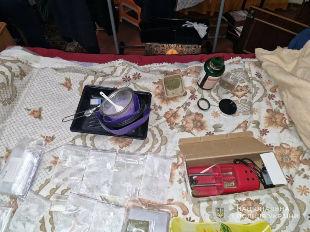 49-річного сумчанина судитимуть за зберігання та продаж наркотиків