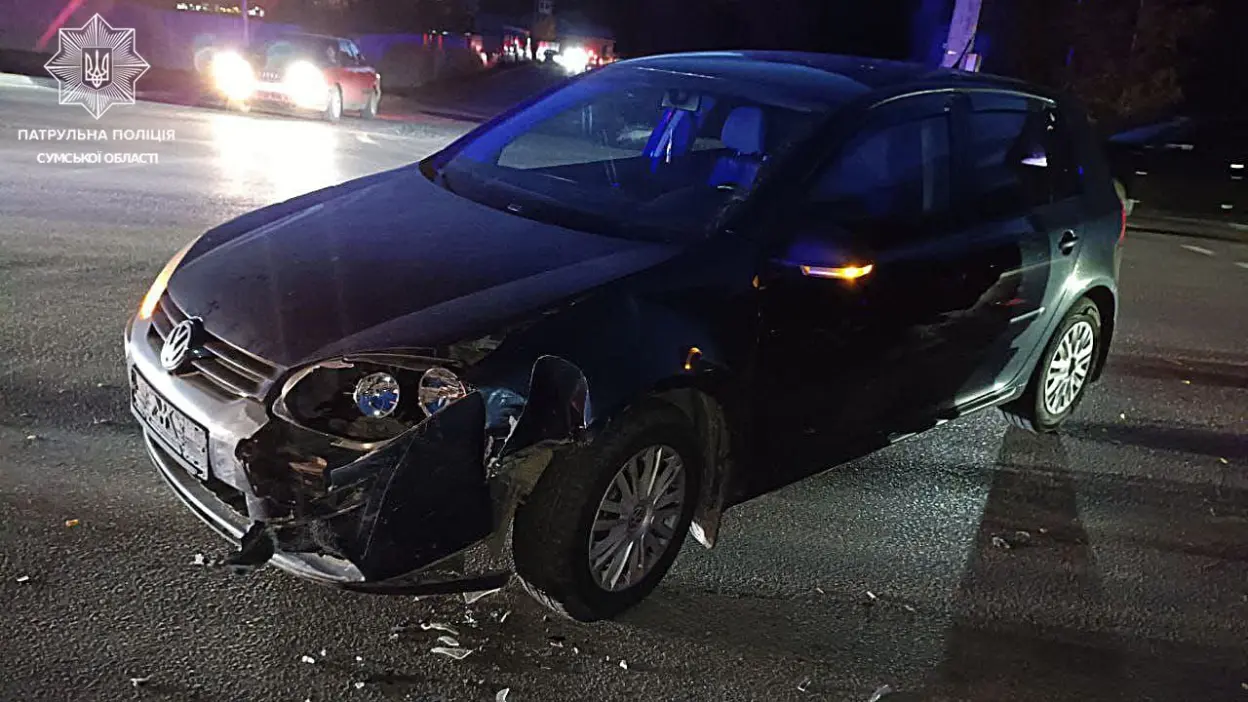 У Сумах на вулиці Героїв Крут сталася ДТП: постраждав водій Toyota