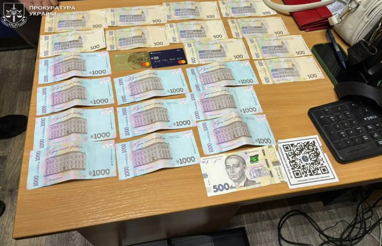 На Сумщині судитимуть медсестру та її спільницю, які організовували фіктивні шлюби для виїзду чоловіків за кордон
