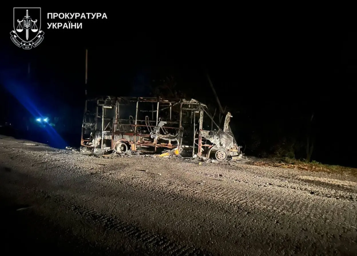 На Сумщині дрон РФ влучив у мікроавтобус із цивільними: є загиблий і поранені діти