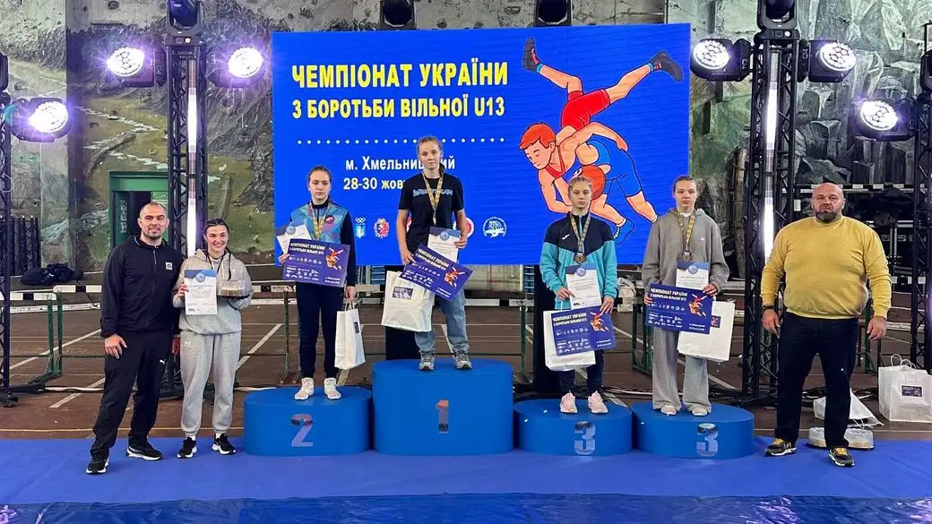 Юні борці з Сумщини вибороли три золоті медалі на чемпіонаті України