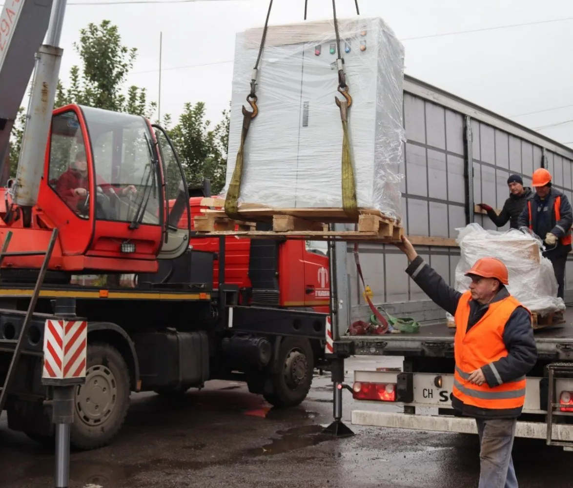 Сумський водоканал отримав від Червоного Хреста два дизельні генератори для забезпечення роботи систем