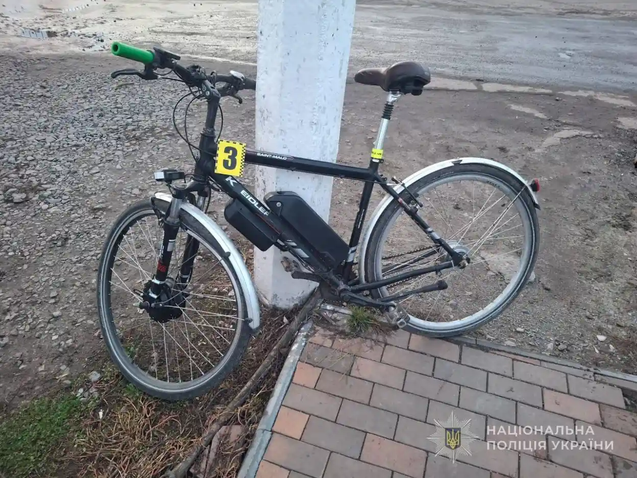 У Ромнах 15-річний мотоцикліст спричинив ДТП із велосипедистом У Ромнах 15-річний мотоцикліст спричинив ДТП із велосипедистом