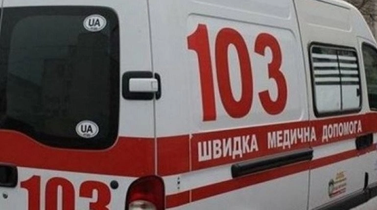 Обстріл Хотінської громади: поранений чоловік і можливі люди під завалами