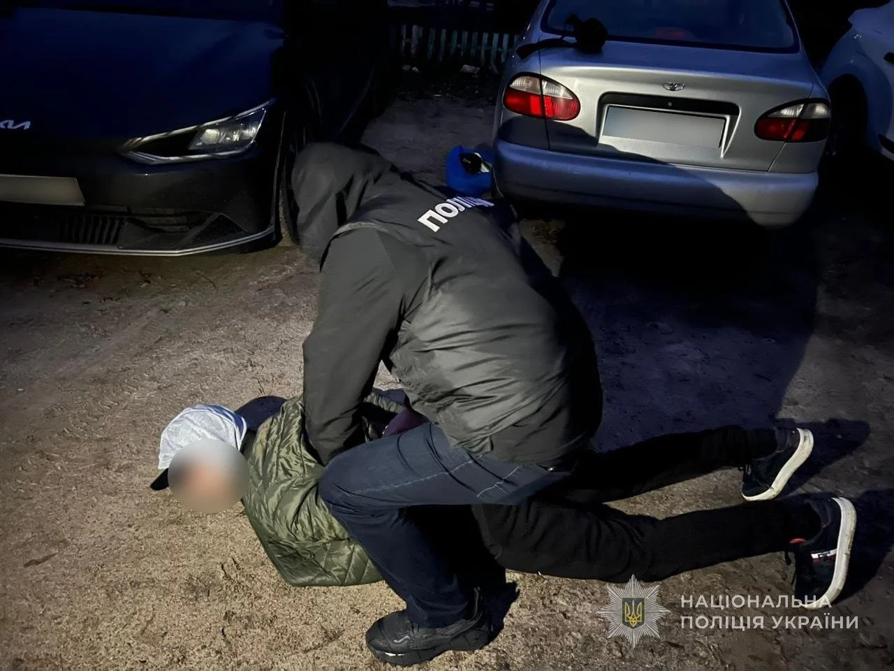 У Сумах викрили шахрайську групу, що виманила у людей майже мільйон гривень