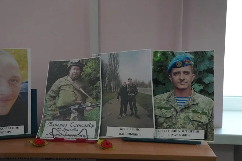 У Сумах накрили різдвяний стіл пам’яті для полеглих захисників