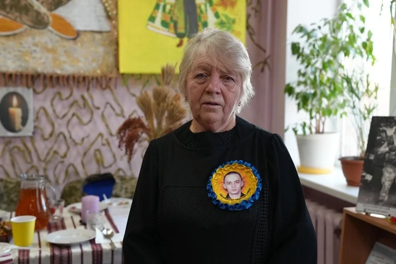 У Сумах накрили різдвяний стіл пам’яті для полеглих захисників