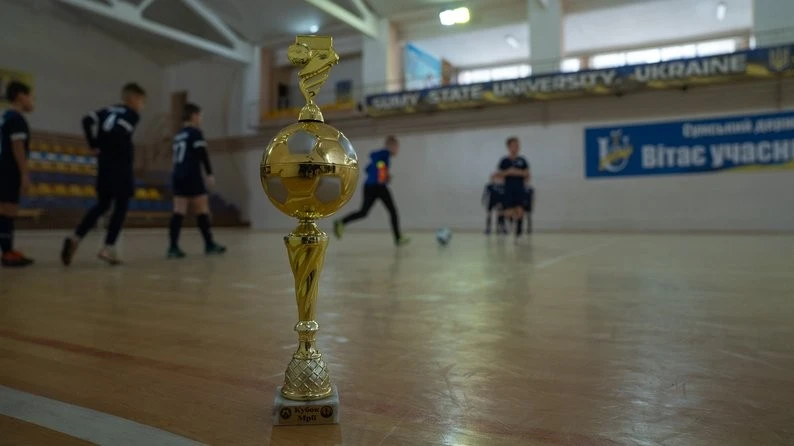 Вуличний грабіж у Сумах завершився затриманням підозрюваного
