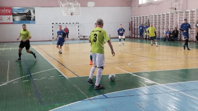 Читання у темряві: що взяти до рук, коли зникає світло
