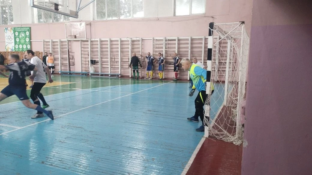 Читання у темряві: що взяти до рук, коли зникає світло