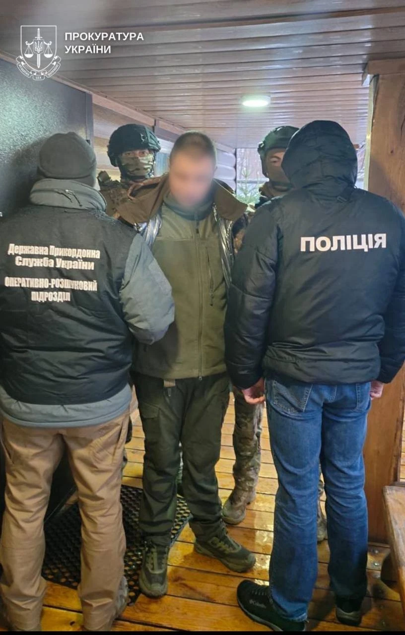 Схема за десятки тисяч: у Сумах затримали організатора втечі від мобілізації