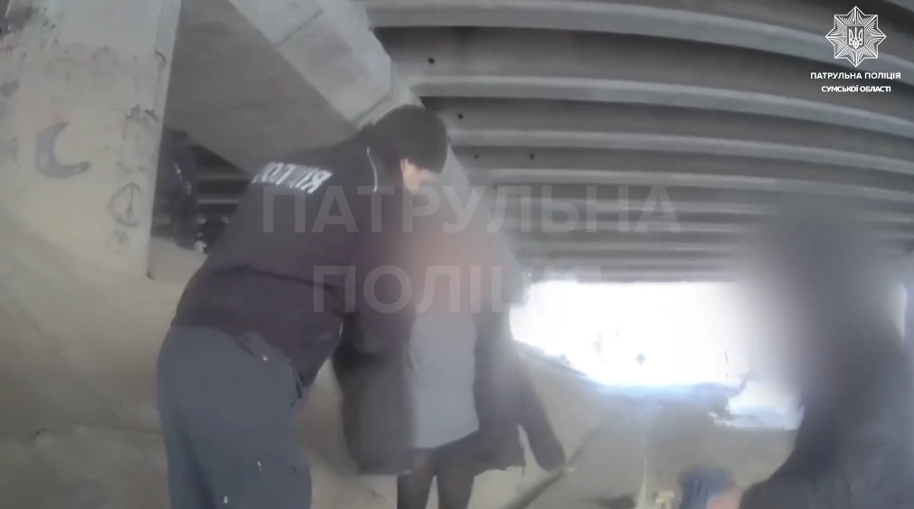 У Сумах дитина провалилася під лід: швидка реакція врятувала життя