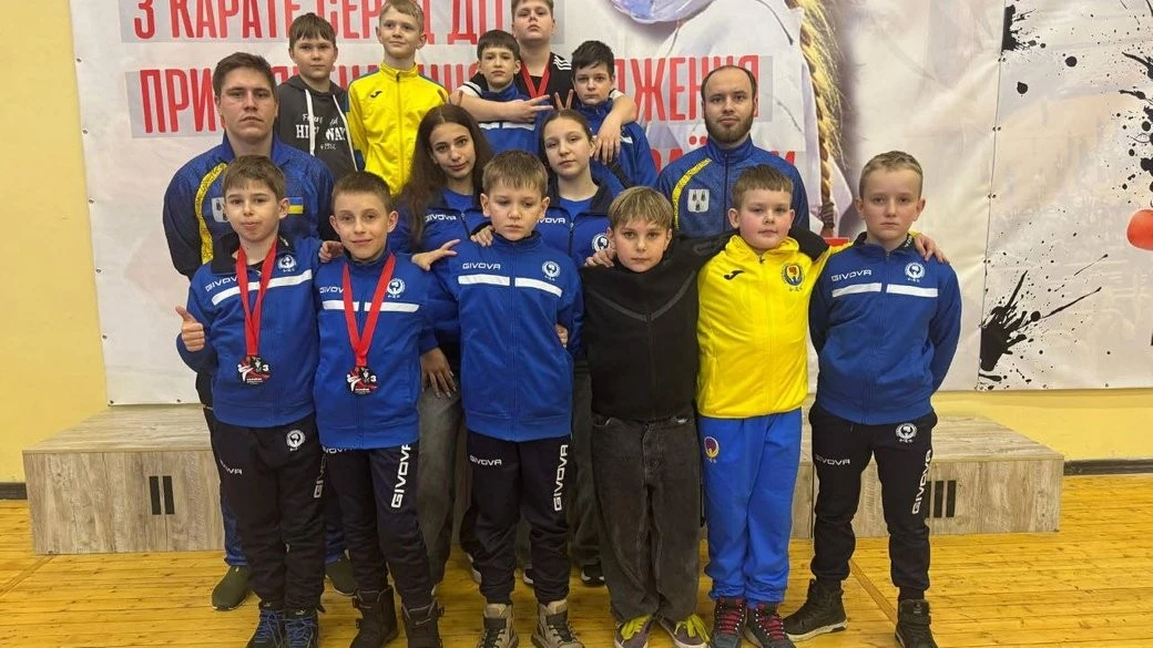 Каратисти із Сум вибороли сім нагород на національних турнірах у Звягелі