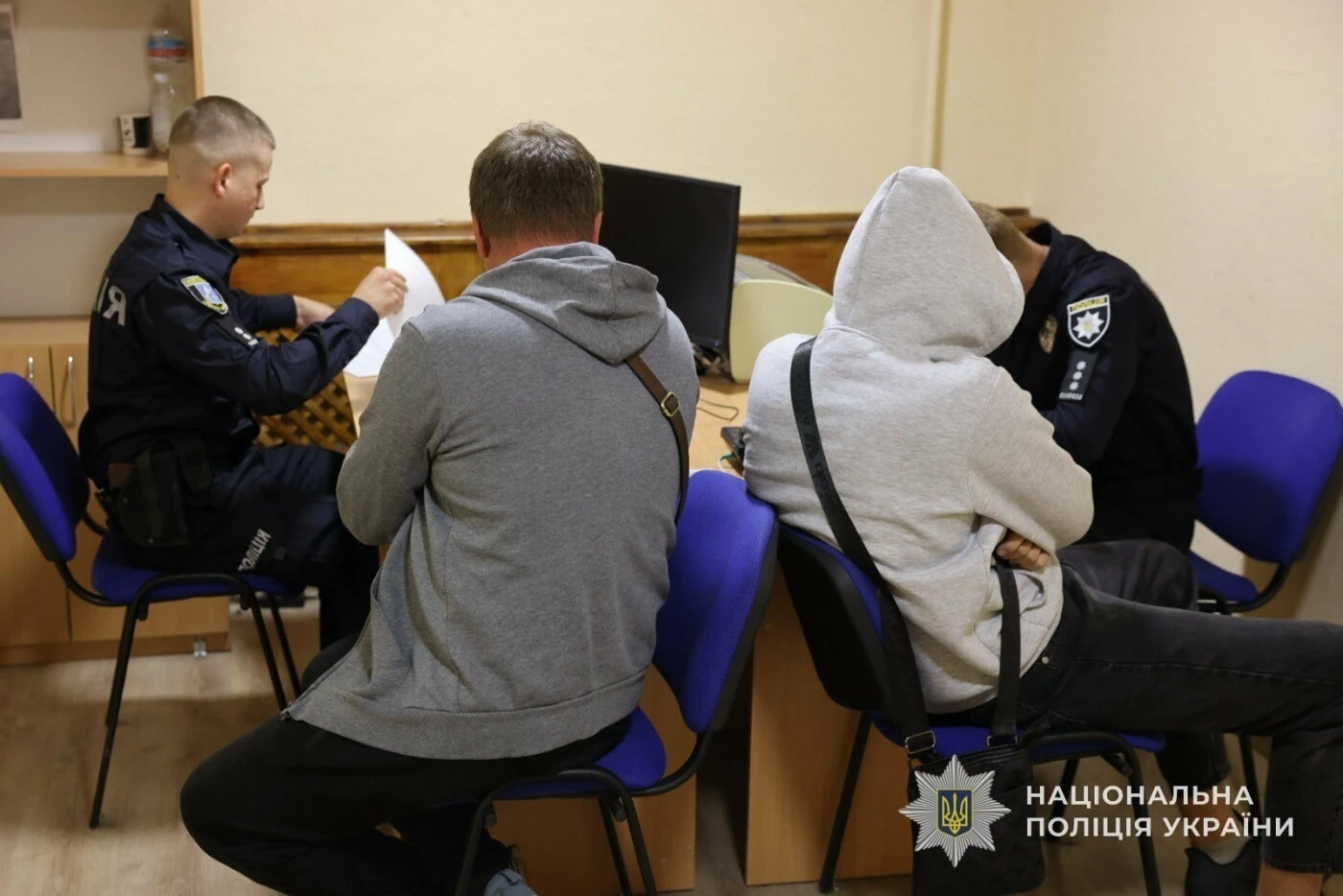 Нічні крадіжки у Сумах: замість бензину підлітки принесли батькам штрафи
