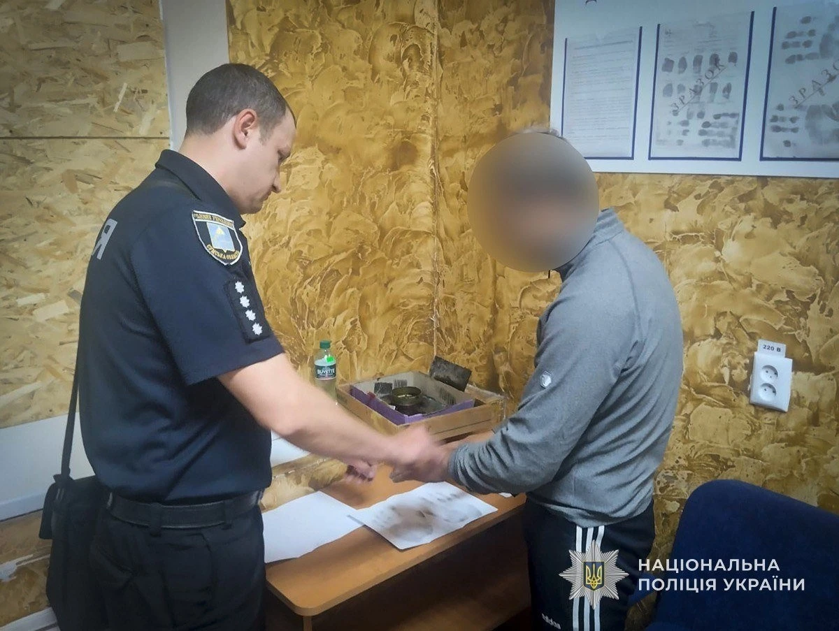 Зухвалий напад на пенсіонерку в Бурині: затримано гастролера з Харкова